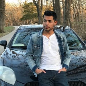 Meet your Posher, Erick